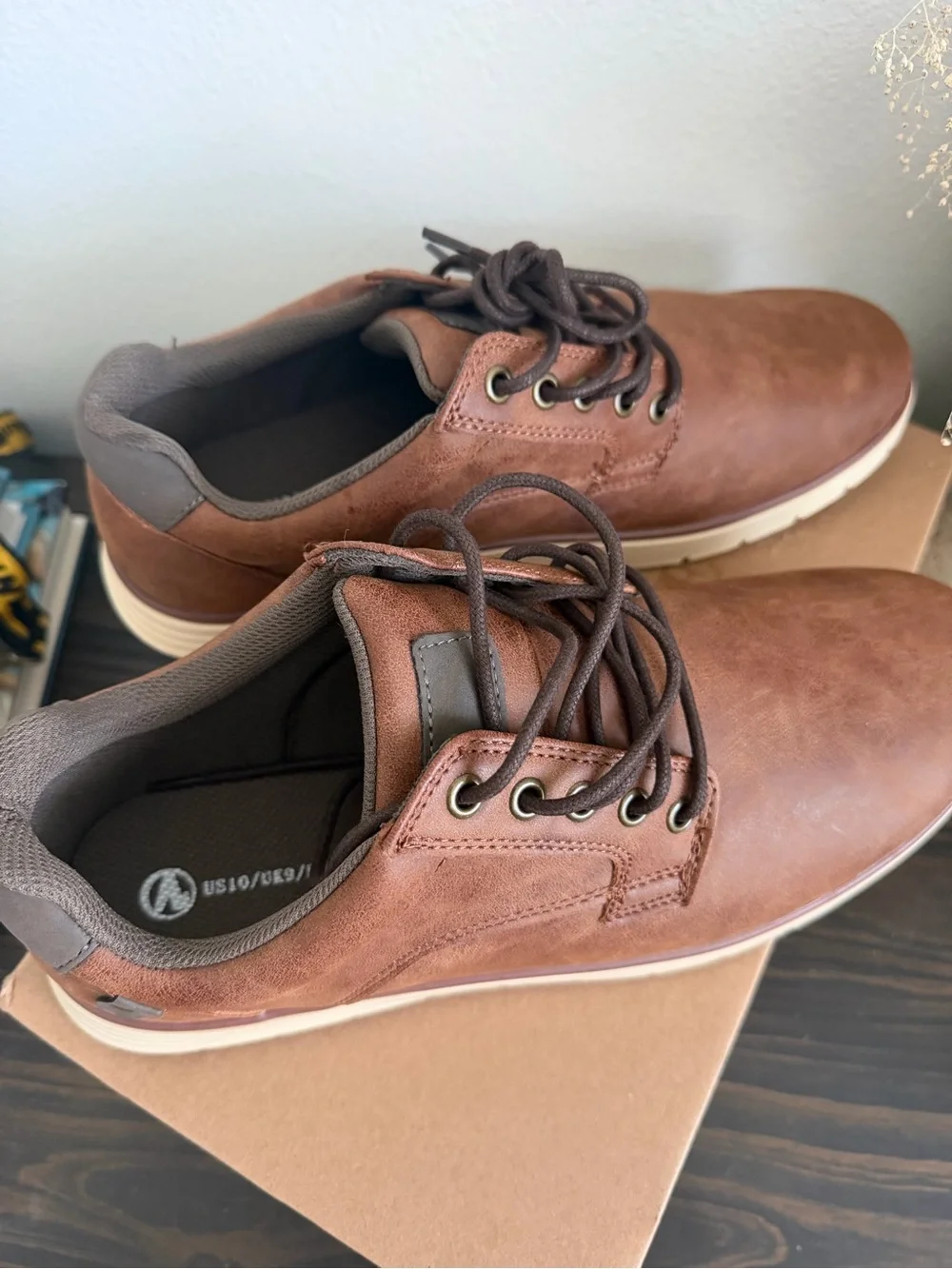 Leather Brown Men's Chukka Boots — Classic Casual Lace-Up